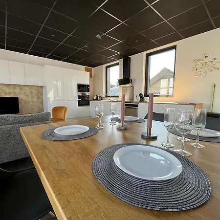 Duplex Contemporain, Centre *